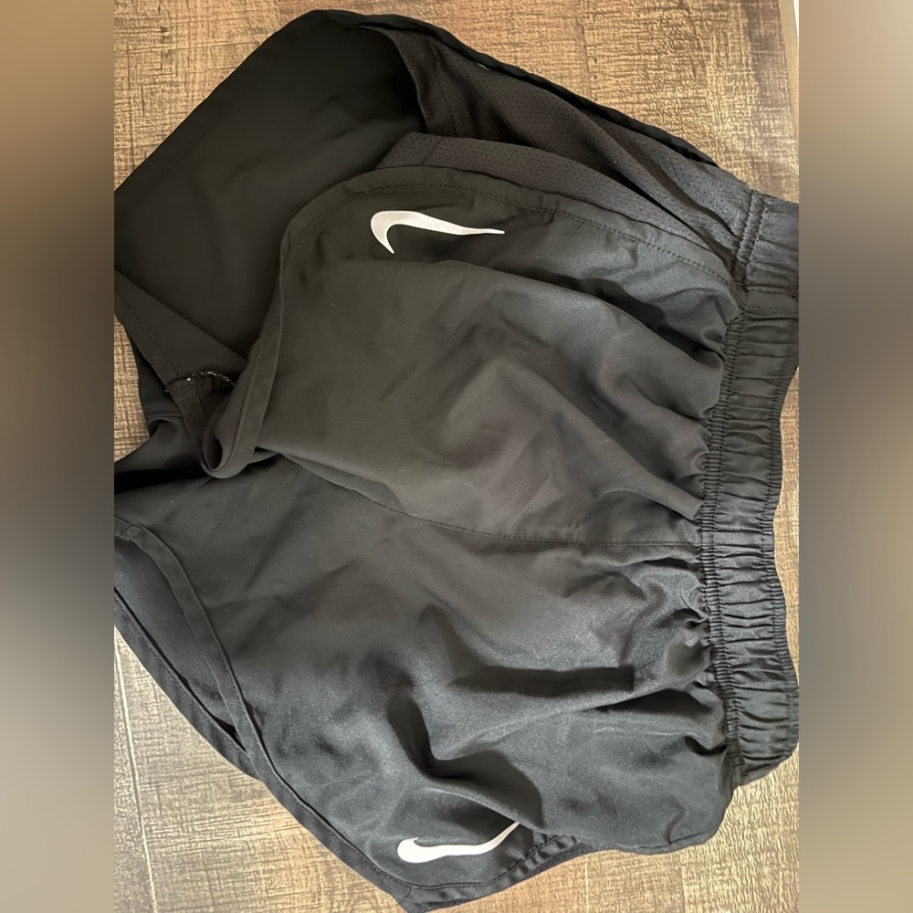 black nike running shorts